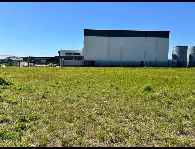 4,548M² VACANT LAND FOR SALE IN NORTH POINT